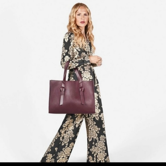 Rachael Zoe burgundy tote bag - Picture 2 of 5
